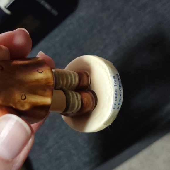 Vintage Hummel Club Membership A Sweet Offering #144 549/3/0 - Picture 10 of 10